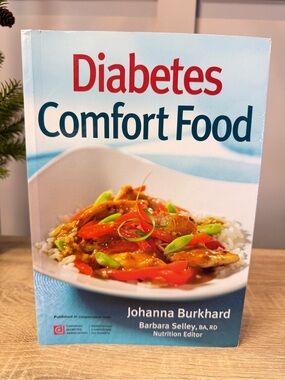Robert Rose Diabetes Comfort Food – Light Blue & Red Cover with Food Photography